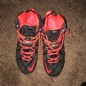 Nike Lebrons size 10.5 men 9/10 condition.